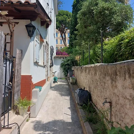 Appartement T3 Center Menton- Parking Menton