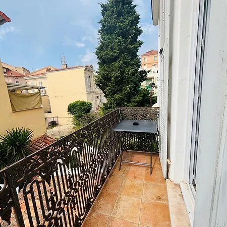 T3 Center Menton- Parking *