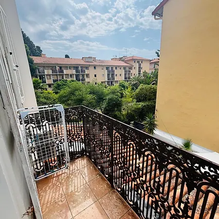 T3 Center Menton- Parking