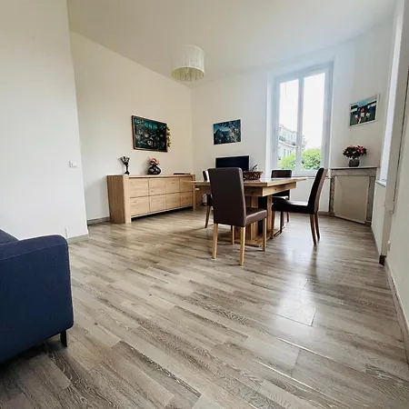 Appartement T3 Center Menton- Parking