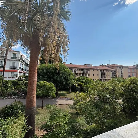 Appartement T3 Center Menton- Parking Menton