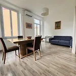T3 Center Menton- Parking * Menton