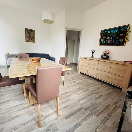 T3 Center Menton- Parking Daire *