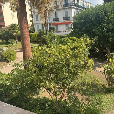 T3 Center Menton- Parking *