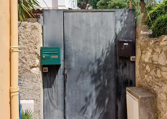 T3 Center Menton- Parking Apartmán