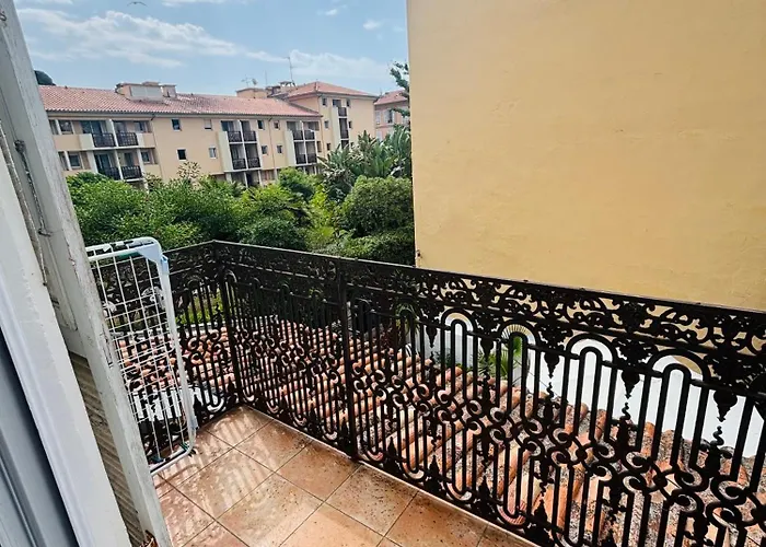 T3 Center Menton- Parking Apartmán *