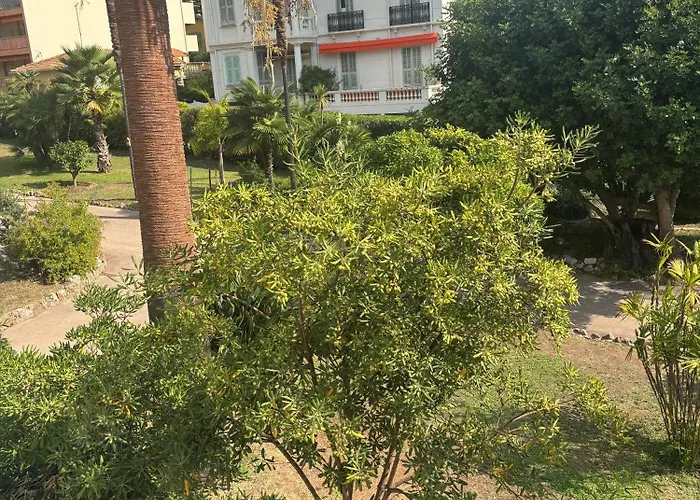 T3 Center Menton- Parking *