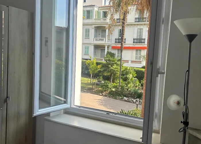 T3 Center Menton- Parking Apartmán *